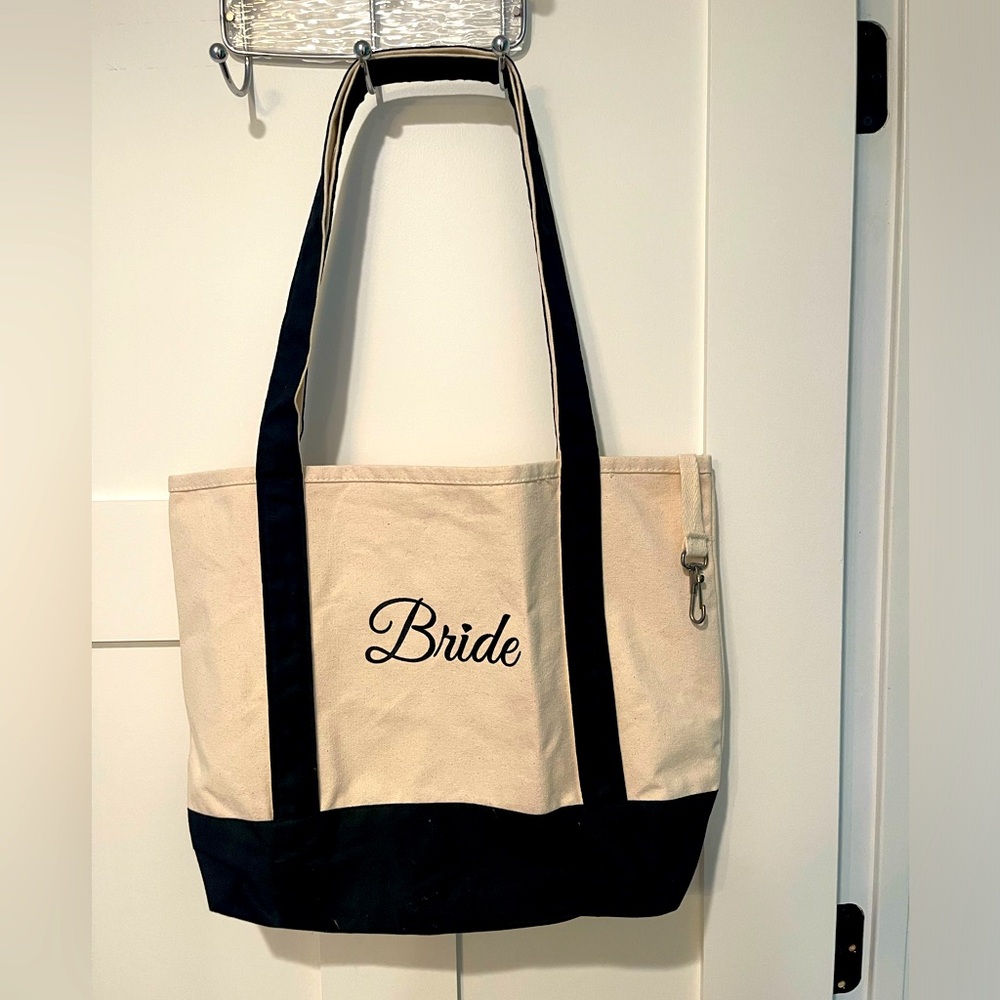 Black and khaki canvas Bride bag.